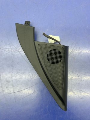 2020-2022 Hyundai Palisade Door Corner Cover Trim Speaker Assembly - Front (Used OEM)