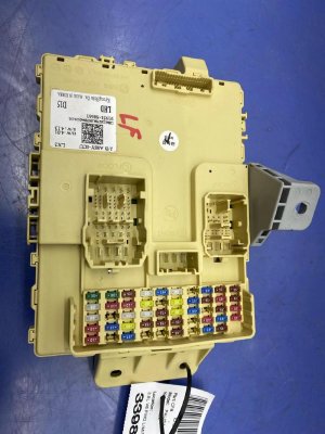 2020-2022 Hyundai Palisade Cabin Fuse Box Junction Assembly (Used OEM)