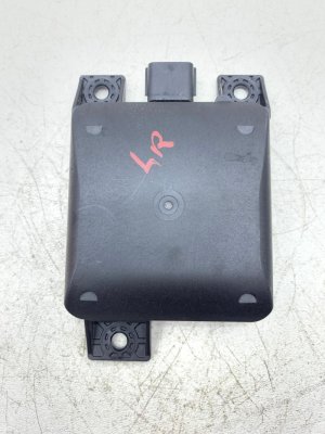 2020-2022 Hyundai Palisade Blind Spot Radar Sensor Control Module - Rear, Left (Driver) (Used OEM)