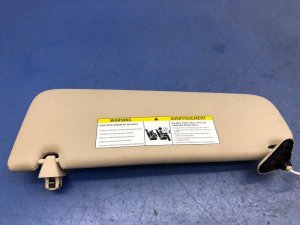 2016-2022 BMW 740i Beige Illuminated Sun Visor Set - Front, Right (Passenger) (Used OEM)