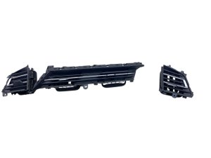 2022-2025 Audi Q4 e-tron Dash Air Vent Set - Front (Used OEM)