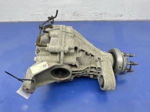 2017-2021 Maserati Levante Differential Carrier Assembly - Rear (Used OEM)