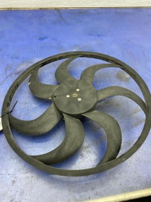 2017-2020 Jaguar F-Pace 400 Watt Radiator and Condenser Cooling Fan Assembly (Used OEM)