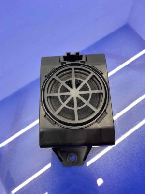 2017-2024 Audi Q7 Parking Aid Alarm Buzzer Speaker (Used OEM)