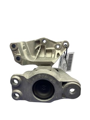 2022-2025 Mitsubishi Outlander Engine Mount with Bracket (Used OEM)