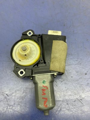 2013-2016 Lexus LS600h Sunroof Sliding Motor (Used OEM)