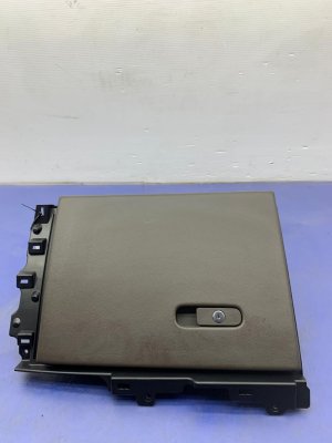 2020-2024 Lincoln Aviator Dashboard Glove Box Storage Compartment Bin - Front (Used OEM)