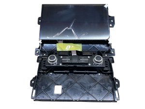 2021-2024 GMC Yukon XL 10.2-Inch Touchscreen Navigation Infotainment Display (Used OEM)