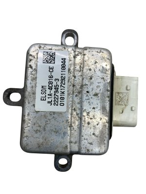 2018-2020 Lincoln Navigator Electronic Limited Slip Differential Control Module (Used OEM)