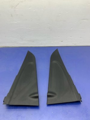2014-2021 Jeep Grand Cherokee Black Center Console Side Trim Panel Set (Used OEM)