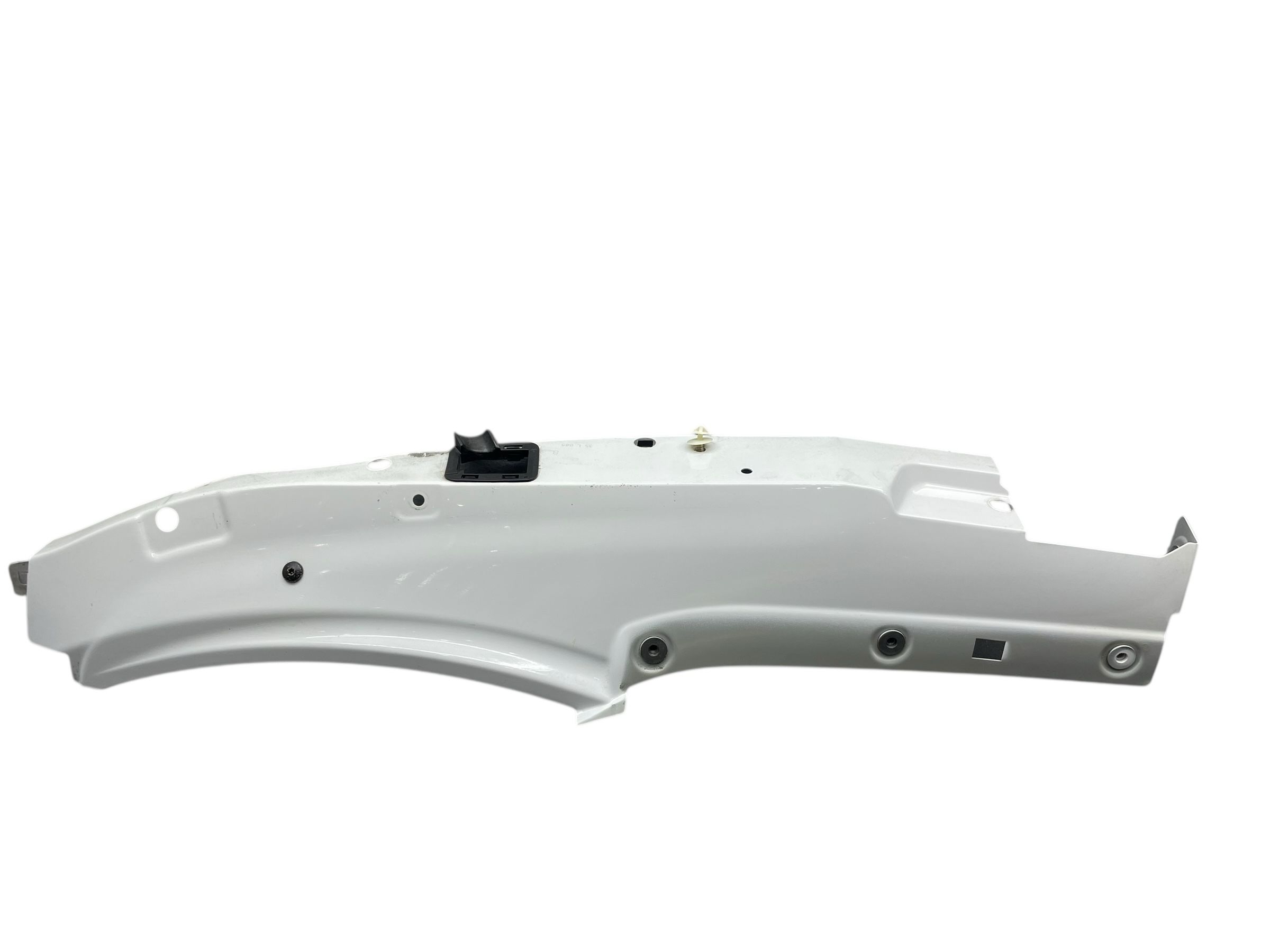 2015-2018 Porsche Macan White Lower Fender Wing Trim Panel - Front (Used OEM)