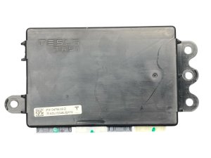  Tesla Model s Air Suspension Control Module (Used OEM)