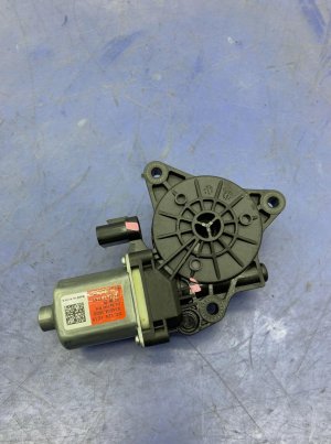 2021-2024 Kia K5 Door Power Window Motor - Rear, Right (Passenger) (Used OEM)