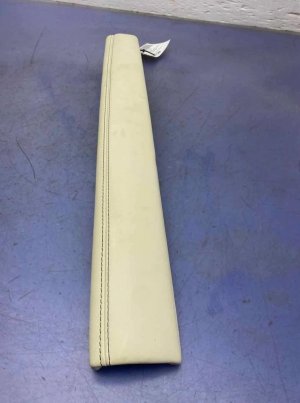 2018-2021 Lincoln Navigator Tan Floor Console Upper Trim Panel (Used OEM)