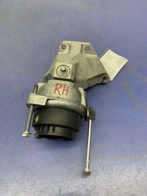2013-2016 BMW M5 Engine Mount with Bracket (Used OEM)