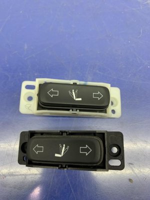 2022-2025 Jeep Wagoneer Black Seat Recline Switch Set (Used OEM)