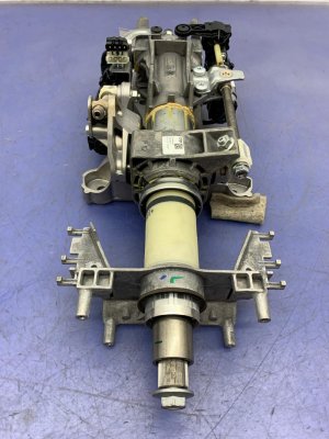 2013-2016 BMW M5 Power Tilt and Telescopic Steering Column (Used OEM)