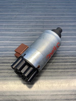 2015-2019 BMW X6 Seat Slide Adjustment Motor - Front, Right (Passenger) (Used OEM)