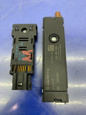 2014-2020 Mercedes-Benz S600 Antenna Amplifier and Noise Filter Module Set - Rear (Used OEM)