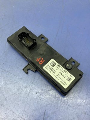 2019-2021 Audi Q4 e-tron Drive Motor Battery Pack Control Module (Used OEM)