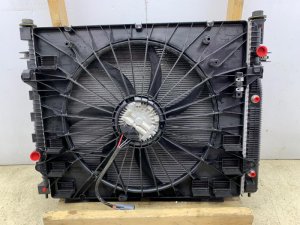 2018-2020 Buick Enclave Heavy Duty Radiator and A/C Condenser Fan Assembly (Used OEM)
