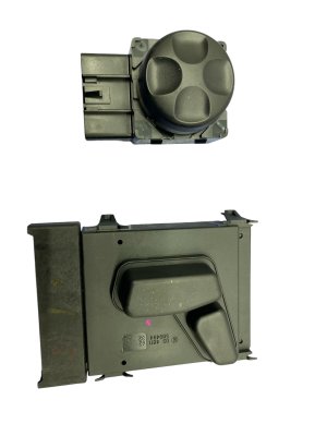 2017-2024 Maserati Levante Black Power Seat Control Switch Set - Front (Used OEM)
