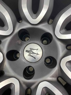 2014-2017 Maserati Quattroporte Gray 19x8.5 7 Double-Spoke Machined Gray Alloy Wheel (Used OEM)