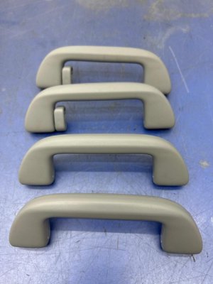 2017-2023 Honda Ridgeline Gray Interior Roof Grab Handle Set - Front (Used OEM)