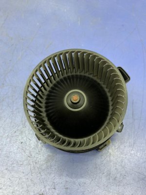 2017-2019 BMW 750Li Beige HVAC Blower Motor Assembly - Front (Used OEM)
