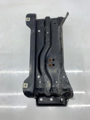 2012-2015 Mercedes-Benz ML350 Transmission Mount Cross Member (Used OEM)