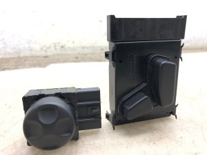2017-2026 Chrysler Pacifica 8-Way Power Seat Switch with Lumbar Control - Front (Used OEM)