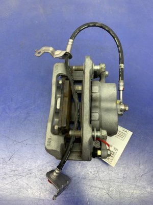 2020-2025 Hyundai Palisade Disc Brake Caliper Assembly with Bracket - Front, Left (Driver) (Used OEM)