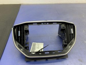 2014-2017 Maserati Ghibli Silver Center Dash Air Vent Trim Panel - Front (Used OEM)