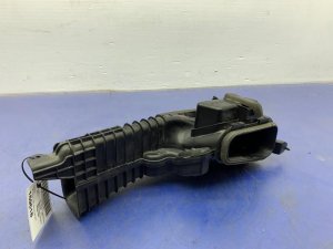 2011-2013 INFINITI QX56 Engine Air Intake Duct Tube with Resonator - Front (Used OEM)