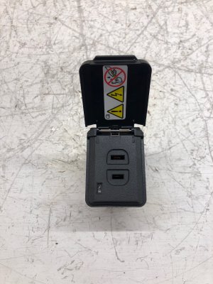 2015-2021 Mercedes-Benz C280 Trunk Quarter Panel Power Outlet Unit - Rear (Used OEM)
