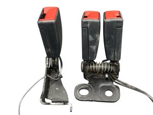 2021-2025 Ford Bronco Seat Belt Buckle Set - Rear (Used OEM)