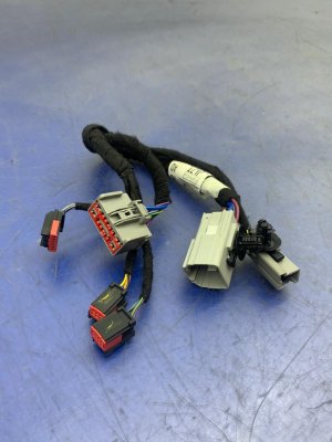 2018-2021 Lincoln Navigator Dashboard Radio and Audio Wiring Harness - Front (Used OEM)