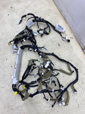 2022-2024 Mitsubishi Outlander Instrument Panel Dashboard Wiring Harness - Front (Used OEM)