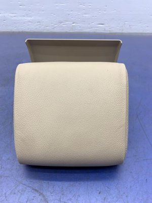 2014-2017 Mercedes-Benz S320 Beige Center Seat Headrest - Rear, Right (Passenger) (Used OEM)