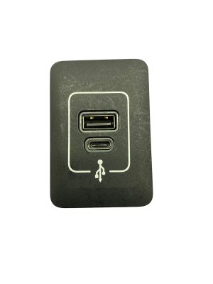 2022-2026 Jeep Grand Cherokee USB Port Media Hub (Used OEM)