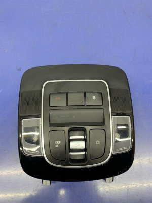 2022-2024 Hyundai Tucson Overhead Console Dome Light Assembly with Sunroof Switch - Front (Used OEM)