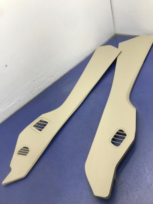 2019-2020 Lincoln Nautilus Tan Center Console Side Trim Cover Panel Set (Used OEM)