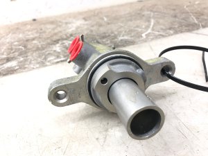 2022-2025 Lucid Air Brake Master Cylinder without Reservoir (Used OEM)