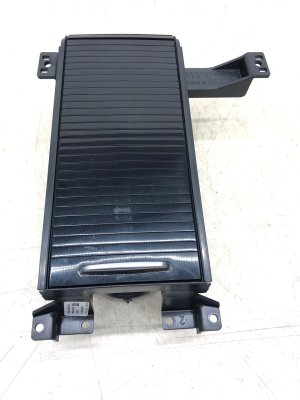 2015-2019 Jaguar XE Center Console Cup Holder with Sliding Lid (Used OEM)