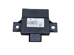 2018-2024 Porsche Cayenne Engine Sound Control Module (Used OEM)