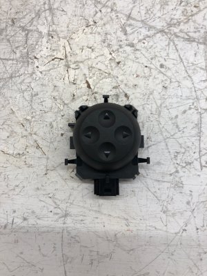 2015-2021 Mercedes-Benz C280 Seat Lumbar Control Switch - Front (Used OEM)
