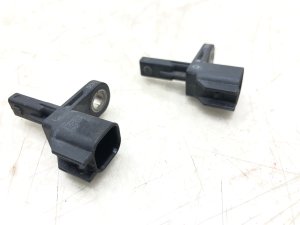 2021-2025 Ford Mustang Mach-E ABS Wheel Speed Sensor Set - Rear (Used OEM)
