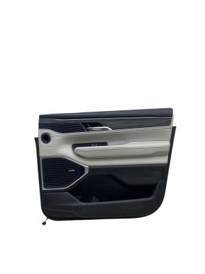 2022-2025 Jeep Wagoneer Gray Door Interior Trim Panel with Courtesy Lamp - Front, Right (Passenger) (Used OEM)