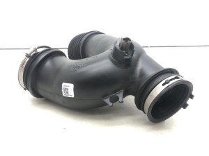 2018-2021 Lincoln Navigator Engine Air Intake Resonator Inlet Duct Assembly (Used OEM)