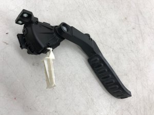 2007-2015 Audi Q7 Accelerator Pedal Assembly (Used OEM)